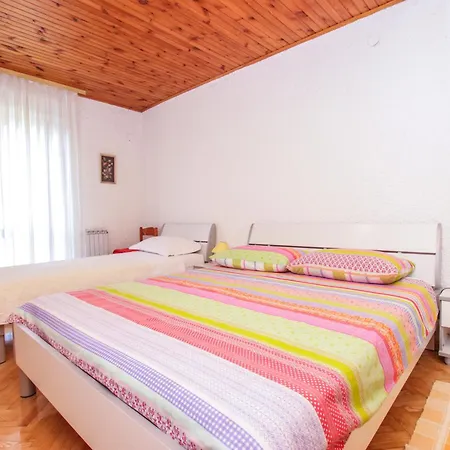 Apartment Lidia